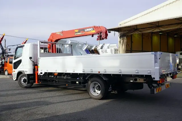 三菱 ファイター 2KG-FK62FZ(2WD)の写真7