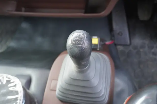 日野 レンジャー 2KG-FC2ABA(2WD)の写真31