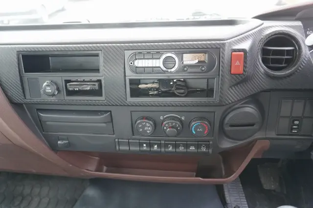 日野 レンジャー 2KG-FC2ABA(2WD)の写真33