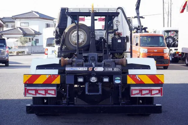 三菱 ファイター TKG-FK71F(2WD)の写真4