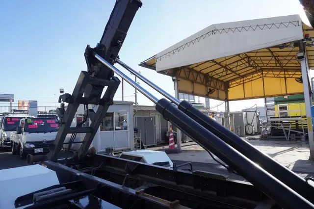 三菱 ファイター TKG-FK71F(2WD)の写真22