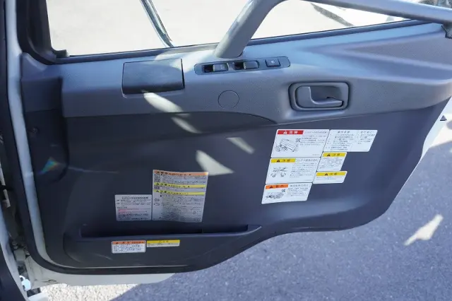 三菱 ファイター TKG-FK71F(2WD)の写真30