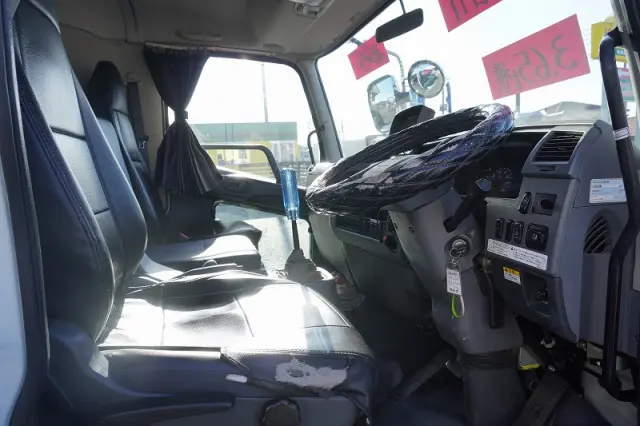 三菱 ファイター TKG-FK71F(2WD)の写真32