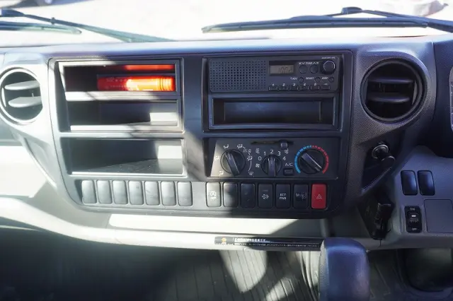 日野 デュトロ TKG-XZC710M(2WD)の写真30