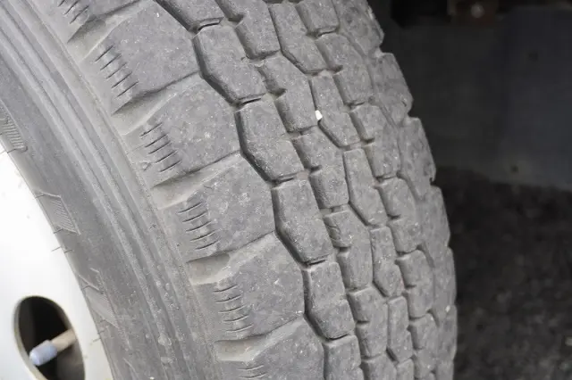 いすゞ エルフ TPG-NKR85AN(2WD)の写真10