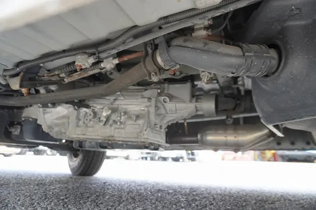 トヨタ ハイエースバン CBF-TRH200K(2WD)の写真13