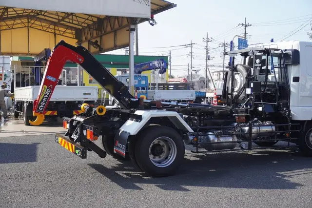 三菱 ファイター 2KG-FK62FZ(2WD)の写真23