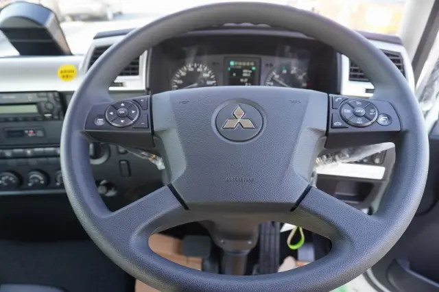 三菱 ファイター 2KG-FK62FZ(2WD)の写真25
