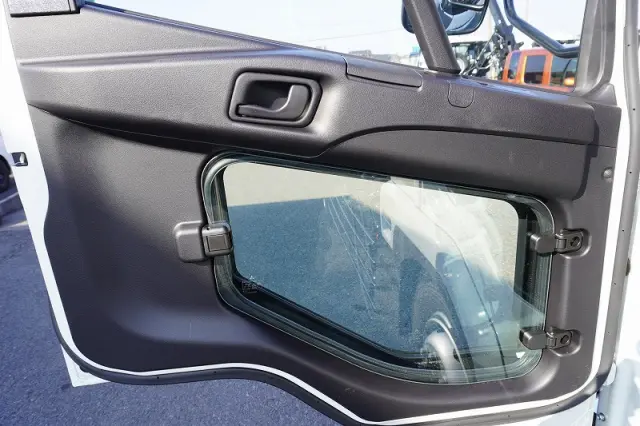 三菱 ファイター 2KG-FK62FZ(2WD)の写真35