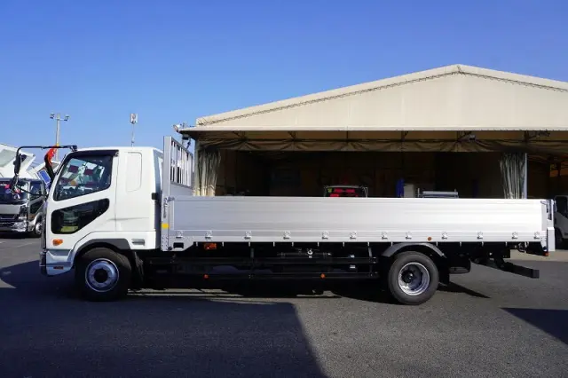 三菱 ファイター 2KG-FK62FZ(2WD)の写真3