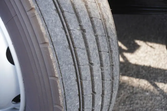 三菱 ファイター 2KG-FK62FZ(2WD)の写真9