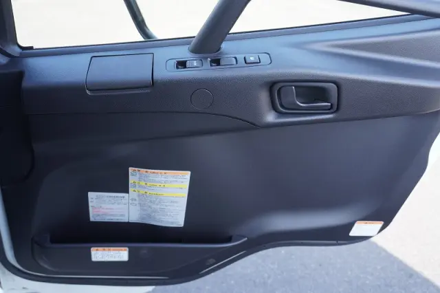 三菱 ファイター 2KG-FK62FZ(2WD)の写真29