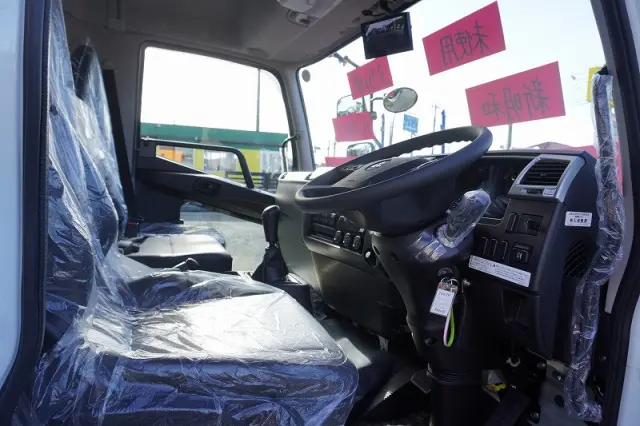 三菱 ファイター 2KG-FK72F(2WD)の写真32