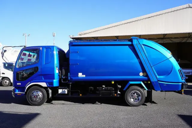 三菱 ファイター PA-FK61R(2WD)の写真3