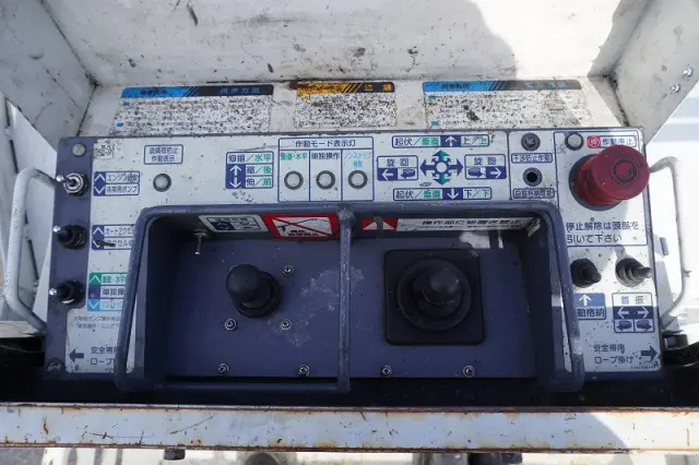 日野 デュトロ TKG-XZU640F(2WD)の写真18