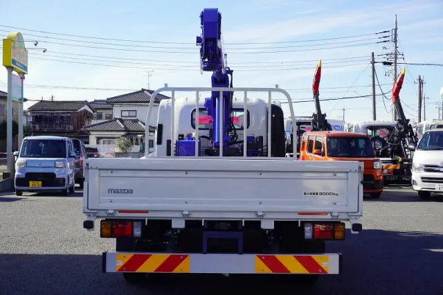 マツダ タイタン 2RG-LPR88AR(2WD)の写真4