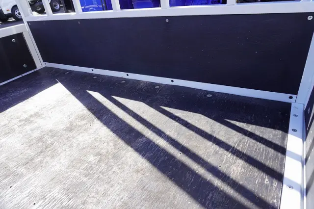 マツダ タイタン 2RG-LPR88AR(2WD)の写真21