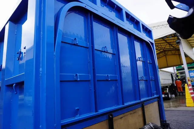 いすゞ エルフ TRG-NKR85A(2WD)の写真16