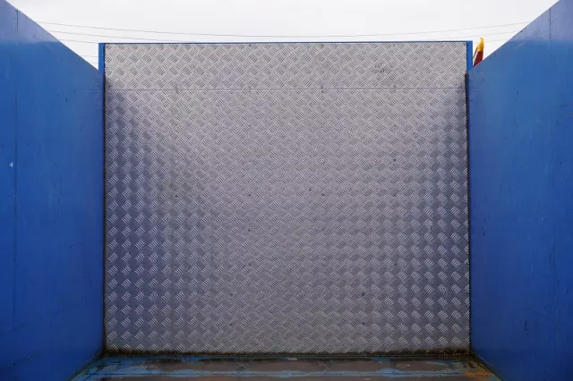 いすゞ エルフ TRG-NKR85A(2WD)の写真20