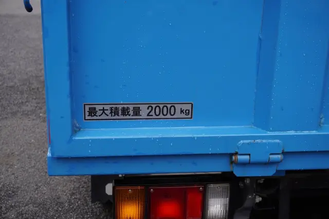 いすゞ エルフ TRG-NKR85A(2WD)の写真24