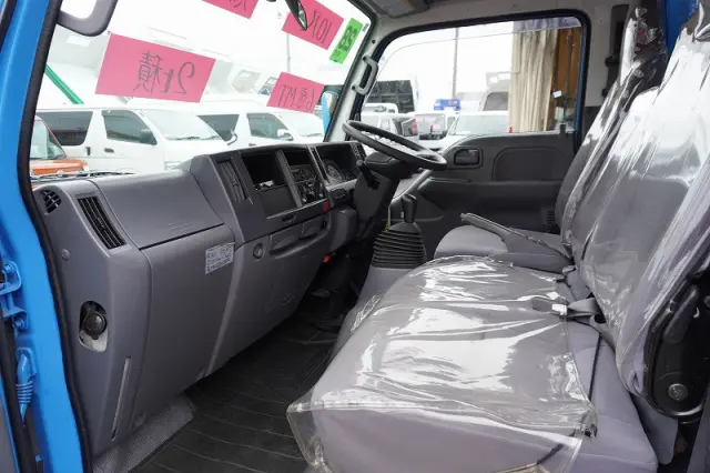 いすゞ エルフ TRG-NKR85A(2WD)の写真34