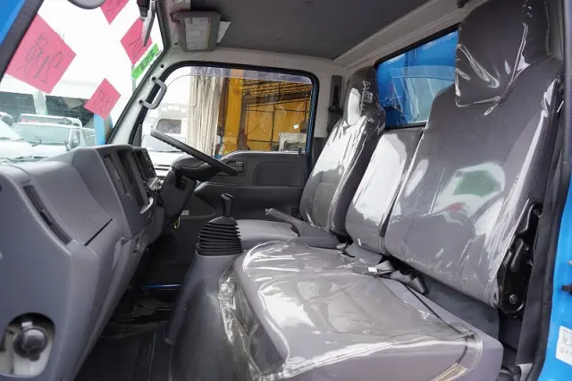 いすゞ エルフ TRG-NKR85A(2WD)の写真35