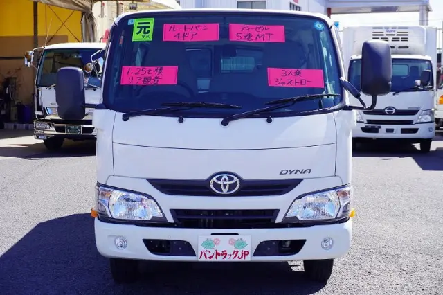トヨタ ダイナ LDF-KDY241V(2WD)の写真2