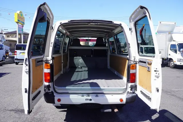 トヨタ ダイナ LDF-KDY241V(2WD)の写真14