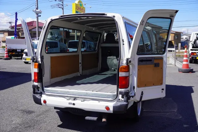 トヨタ ダイナ LDF-KDY241V(2WD)の写真18