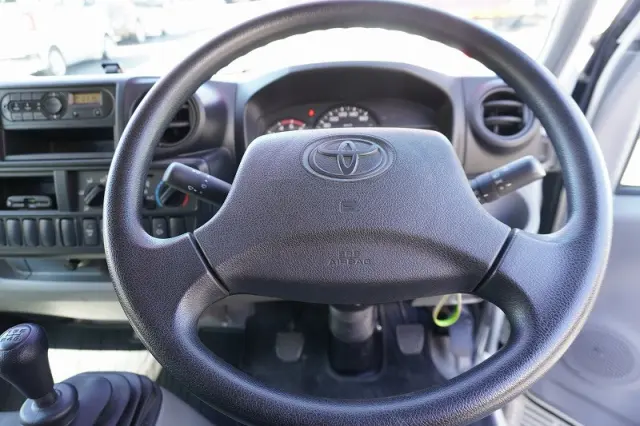 トヨタ ダイナ LDF-KDY241V(2WD)の写真23