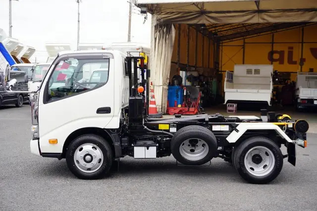 日野 デュトロ 2KG-XZU605M(2WD)の写真3