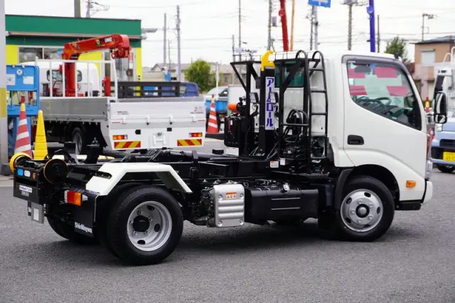 日野 デュトロ 2KG-XZU605M(2WD)の写真8