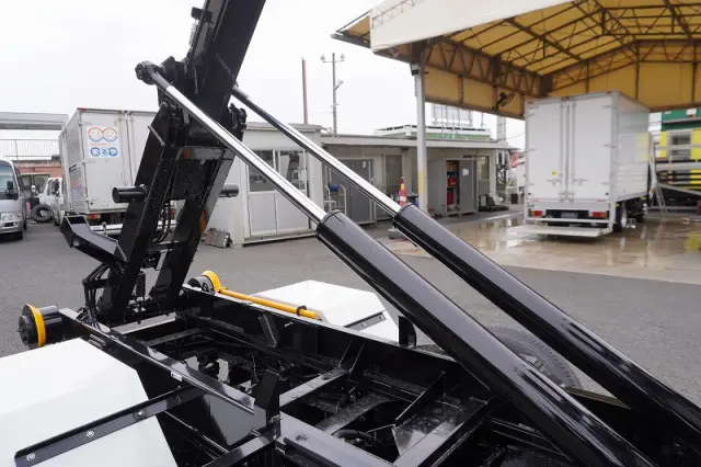 日野 デュトロ 2KG-XZU605M(2WD)の写真21