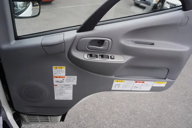 日野 デュトロ 2KG-XZU605M(2WD)の写真30