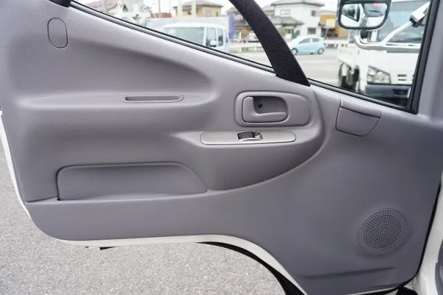 日野 デュトロ 2KG-XZU605M(2WD)の写真35