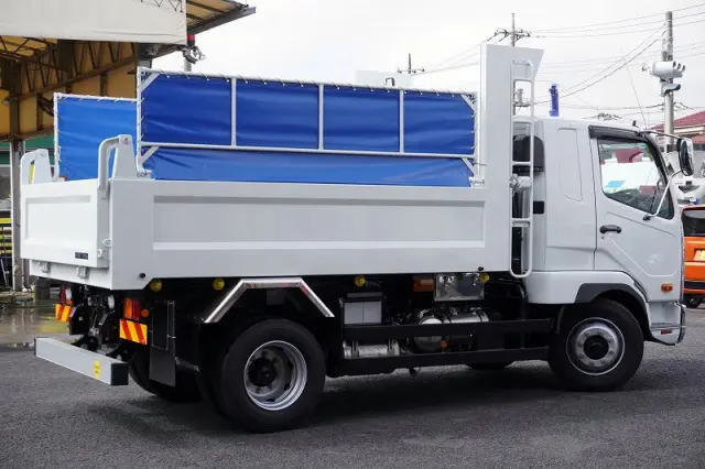 三菱 ファイター 2KG-FK62FZ(2WD)の写真8