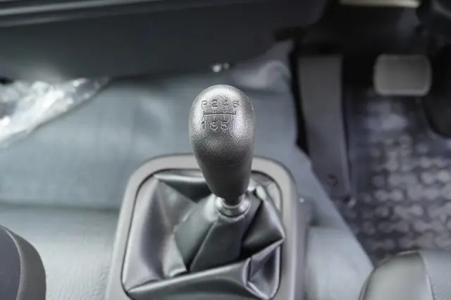 三菱 ファイター 2KG-FK62FZ(2WD)の写真31