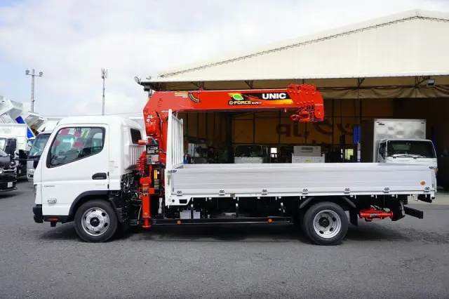 三菱 キャンター 2RG-FEB80(2WD)の写真3