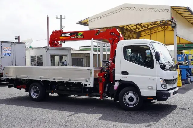 三菱 キャンター 2RG-FEB80(2WD)の写真6