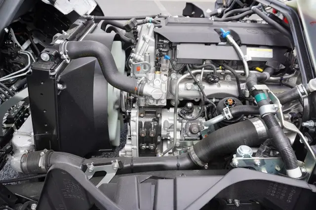 三菱 キャンター 2RG-FEB80(2WD)の写真13