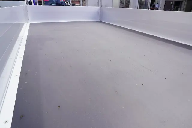 三菱 キャンター 2RG-FEB80(2WD)の写真19