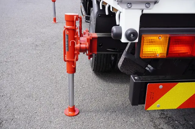 三菱 キャンター 2RG-FEB80(2WD)の写真28