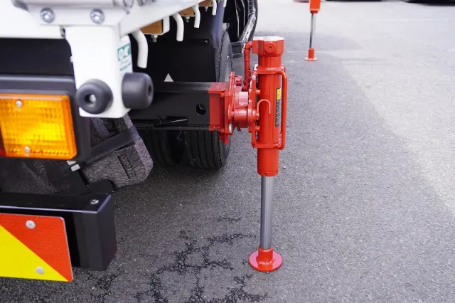 三菱 キャンター 2RG-FEB80(2WD)の写真29