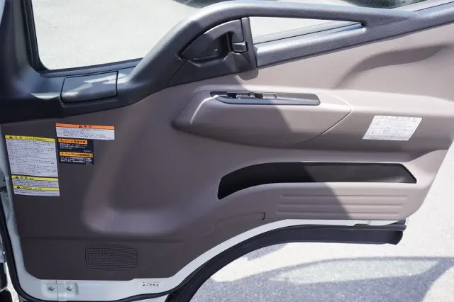 三菱 キャンター 2RG-FEB80(2WD)の写真41