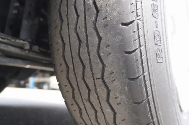 トヨタ ハイエースバン QDF-GDH201V(2WD)の写真10