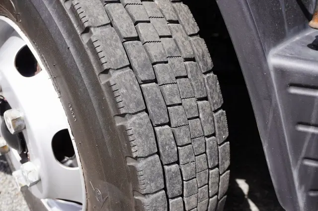 三菱 キャンター TPG-FEB90(2WD)の写真10