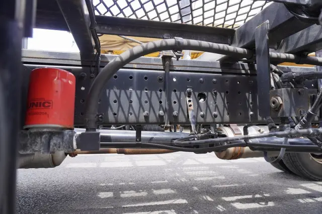 三菱 キャンター TPG-FEB90(2WD)の写真13