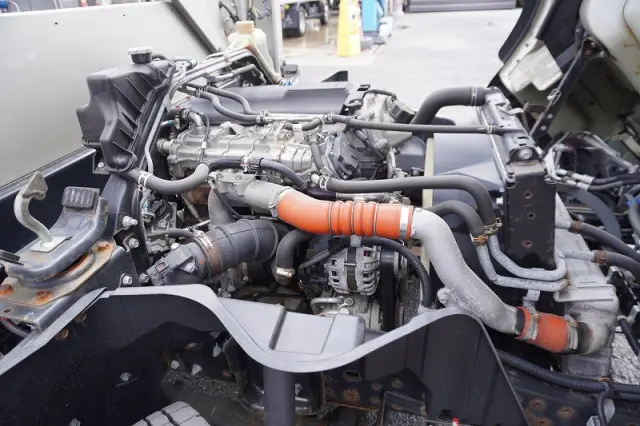 三菱 キャンター TPG-FEB90(2WD)の写真16