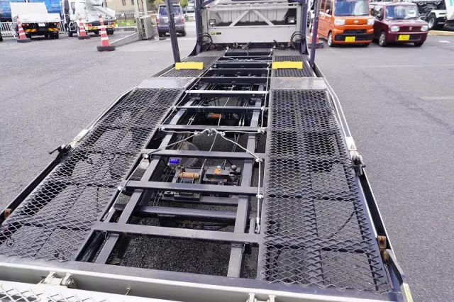 三菱 キャンター TPG-FEB90(2WD)の写真21