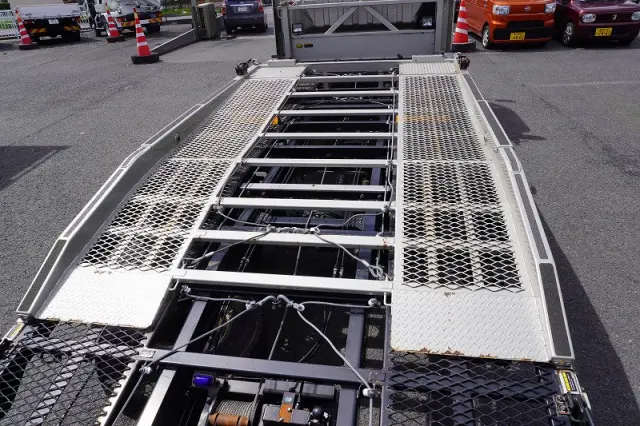 三菱 キャンター TPG-FEB90(2WD)の写真27